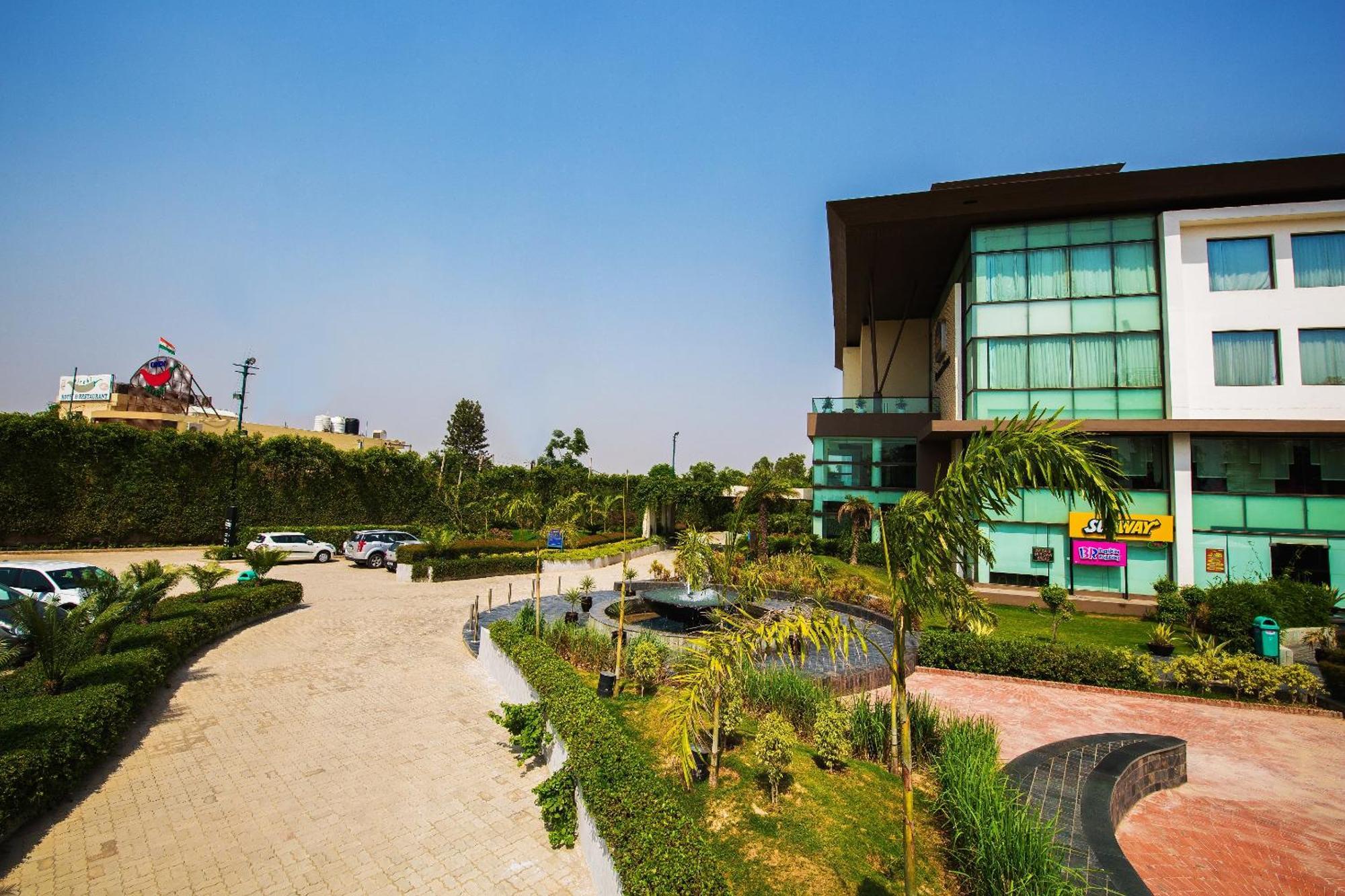 Best Western Country Woods Ambāla Exterior photo