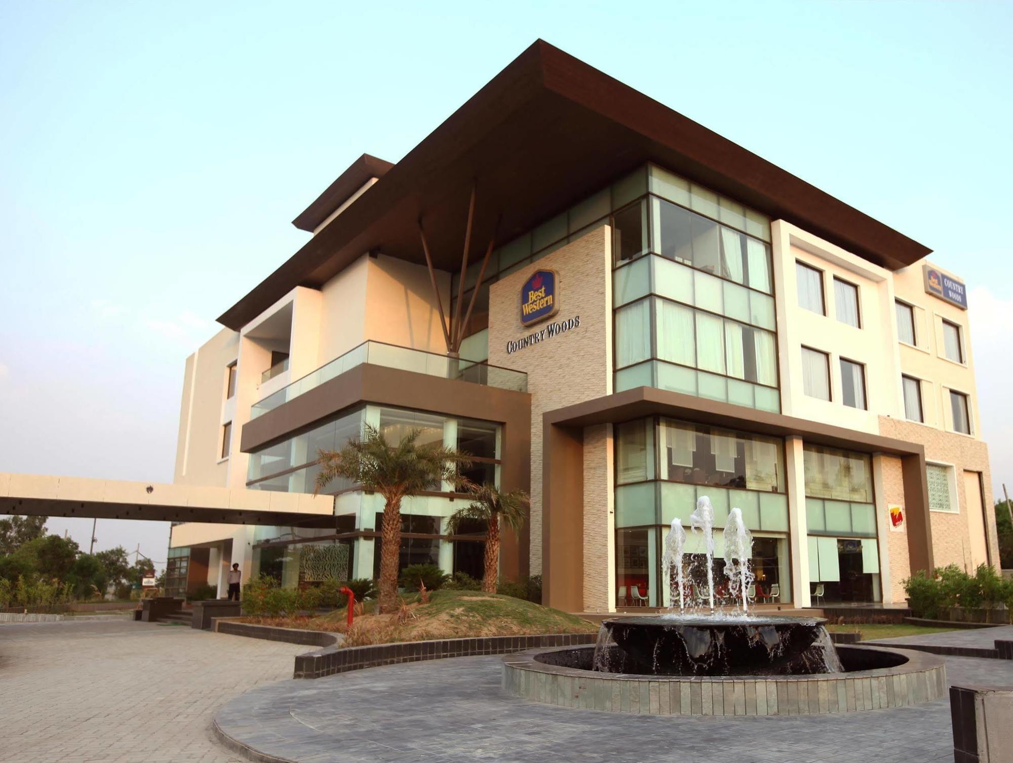 Best Western Country Woods Ambāla Exterior photo